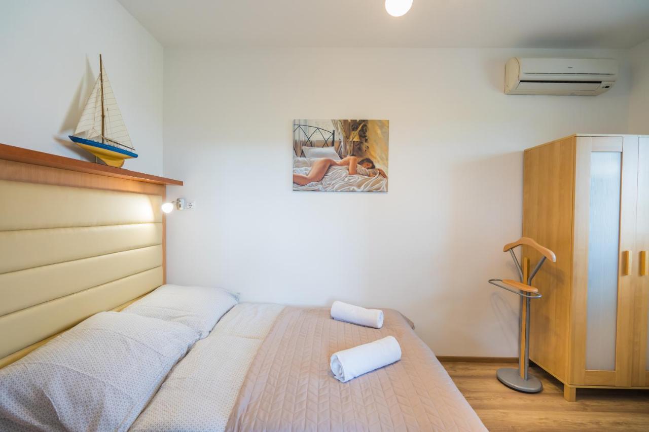 Myflat All-Season Apartment Siófok Kültér fotó