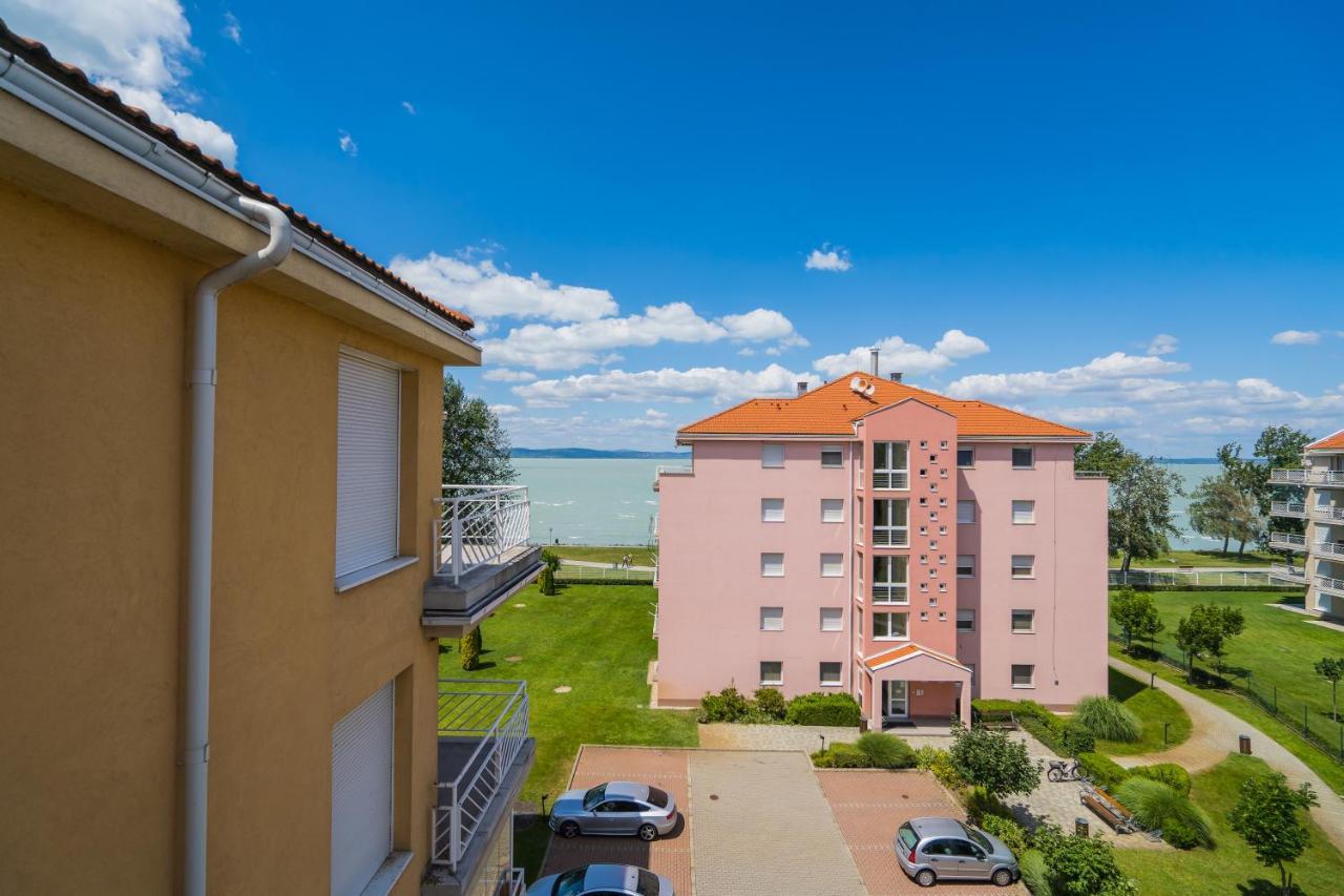 Myflat All-Season Apartment Siófok Kültér fotó